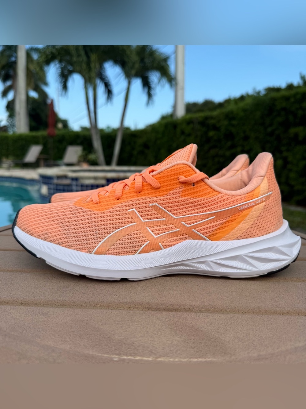 ASICS Versablast 3 Women’s Running Shoes Size 8.5
